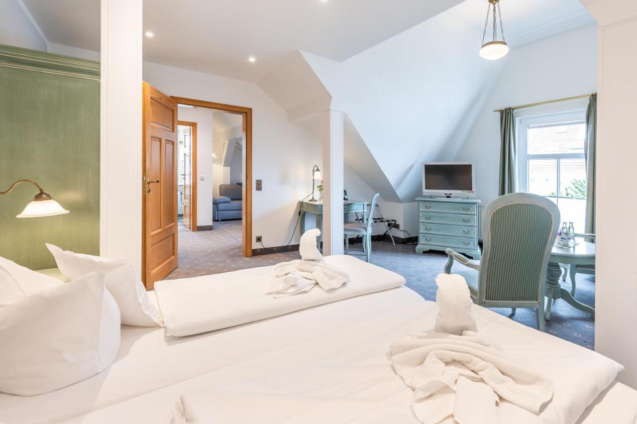 Hotel Villa Neander Binz Buitenkant foto