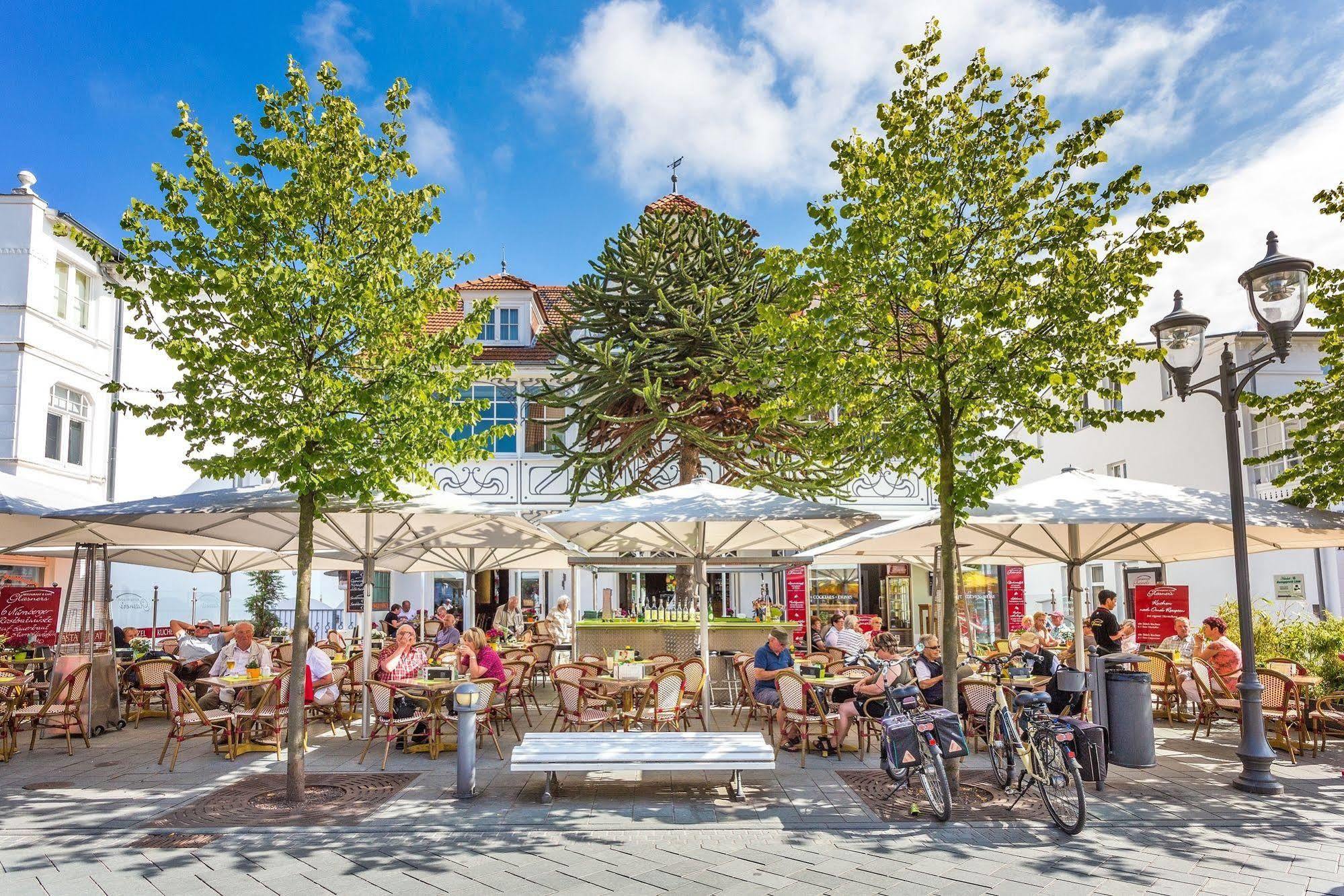 Hotel Villa Neander Binz Buitenkant foto